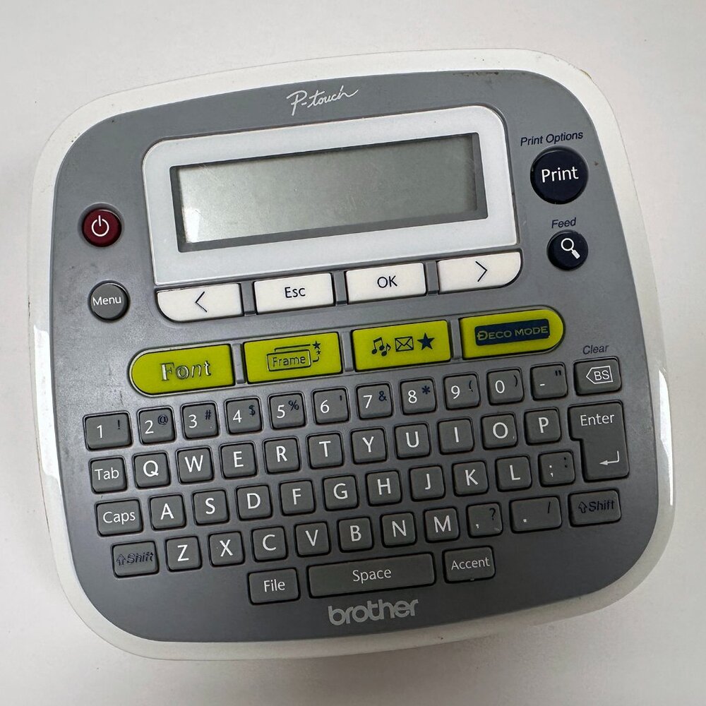 BROTHER P-Touch PT-D200 Label Maker